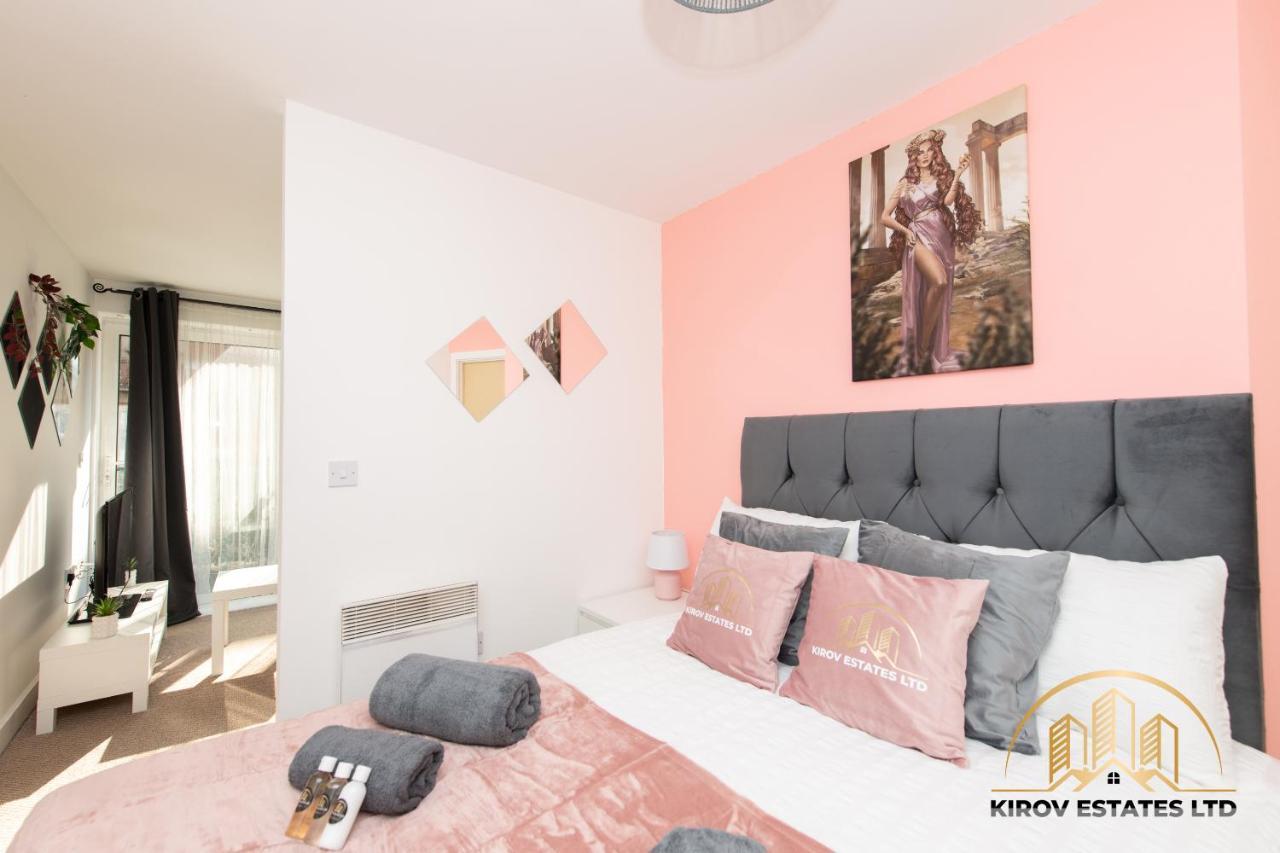 Aphrodite Apartment - The Lust Of Town سوثامبتون المظهر الخارجي الصورة